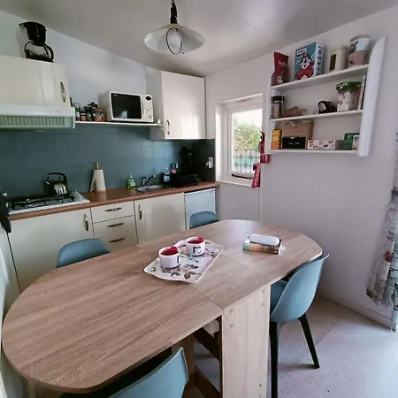 B10 Yemanisi In Der Dordogne By Interhome *